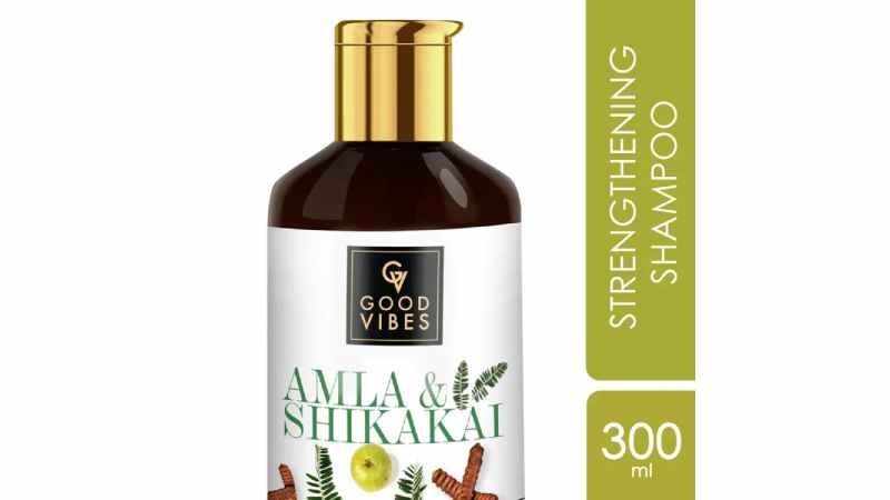 Good Vibes Amla and Shikakai Strengthening Shampoo with Neem