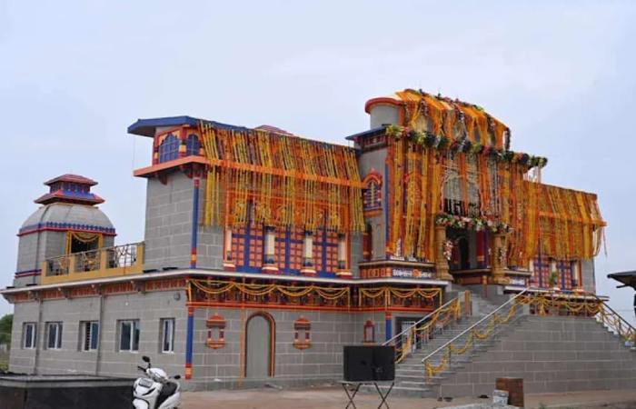 Dakshin Ke Badrinath, Hyderabad Photos