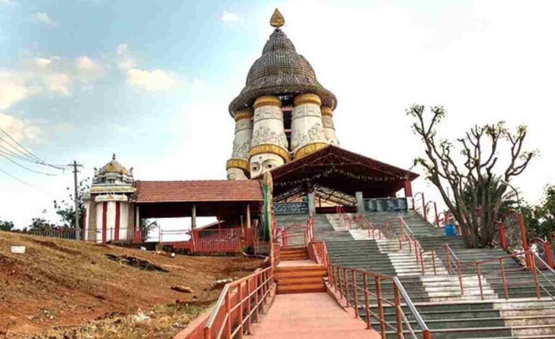 Shrungagiri Sri Shanmukha Swami Gudi Photos