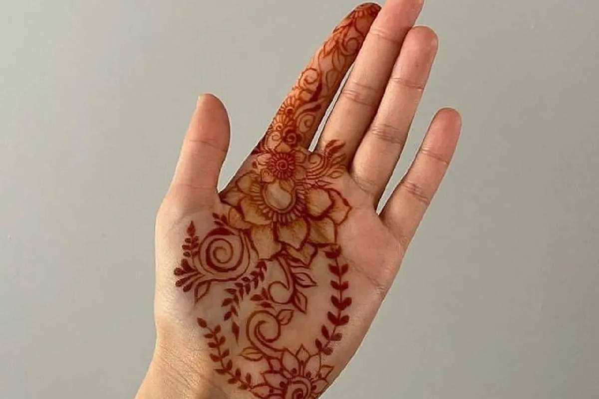 Mehndi Easy Design Front Hand